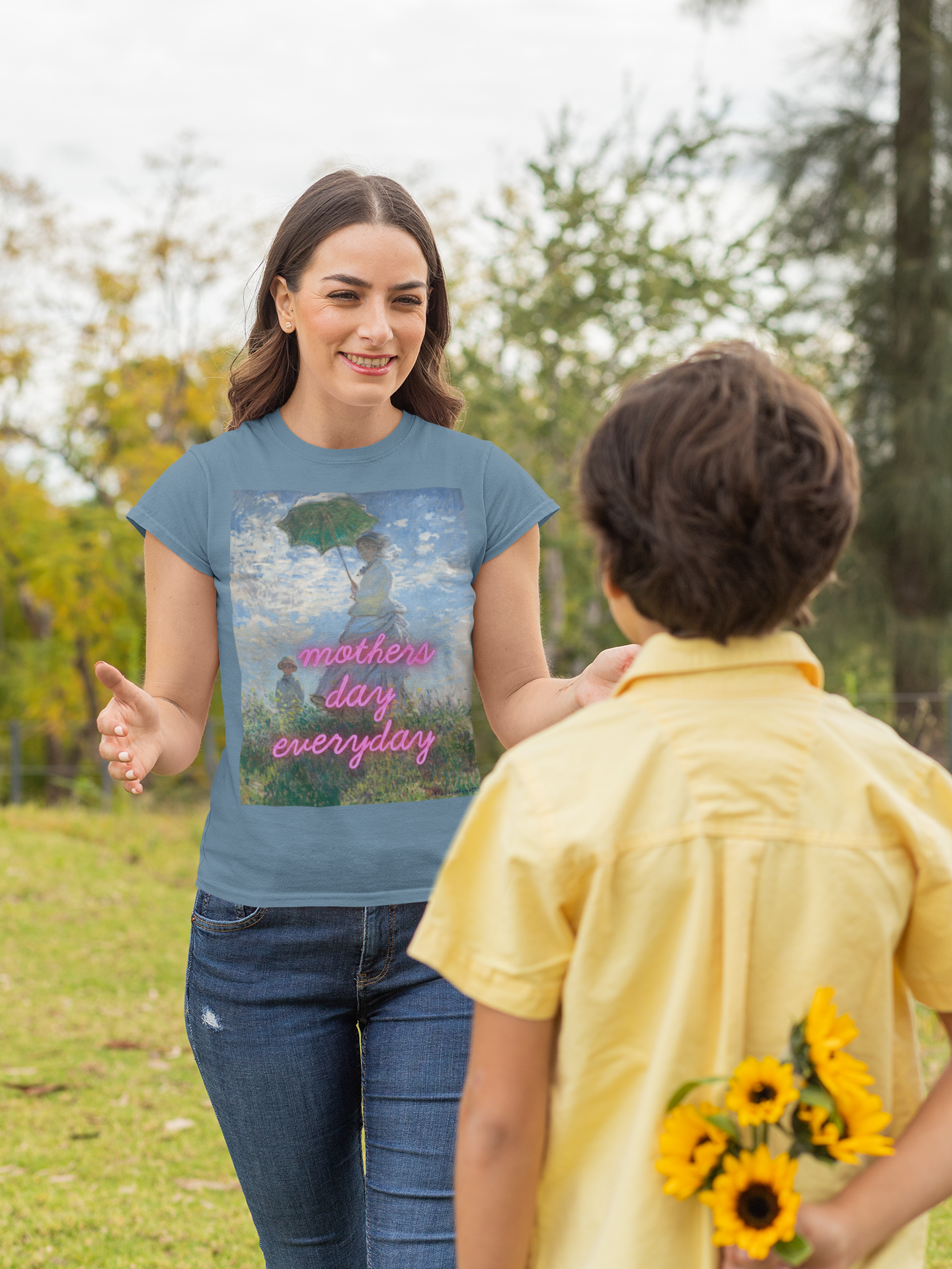 Mothers day everyday - Madame Monet and Her Son - Unisex t-shirt