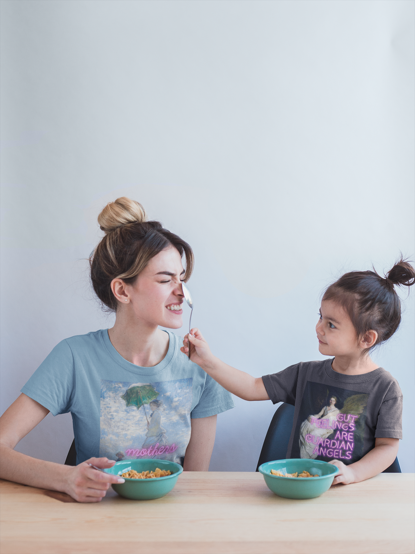 Mothers day everyday - Madame Monet and Her Son - Unisex t-shirt